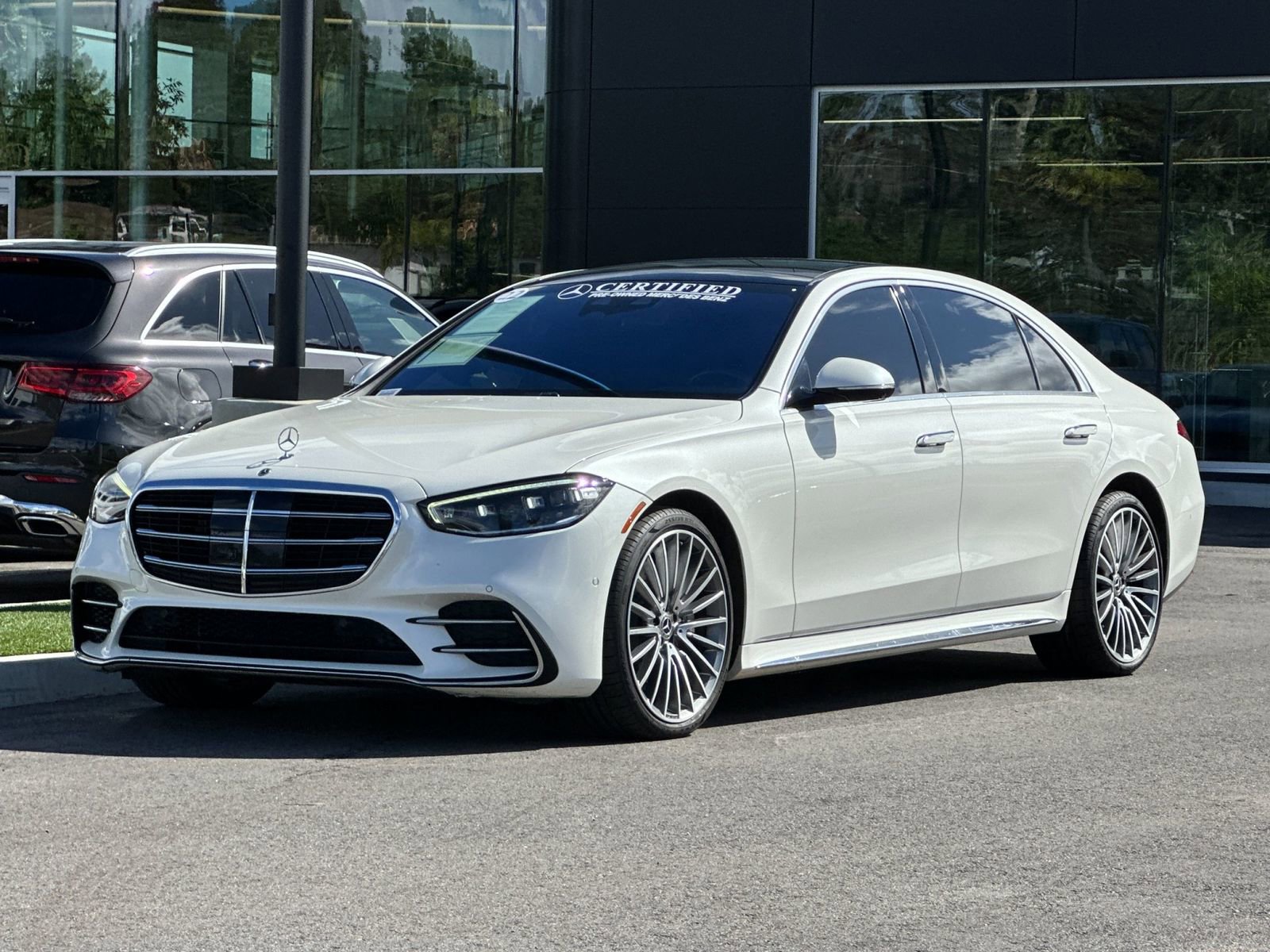 Certified 2022 Mercedes-Benz S 580 4MATIC Sedan image 8