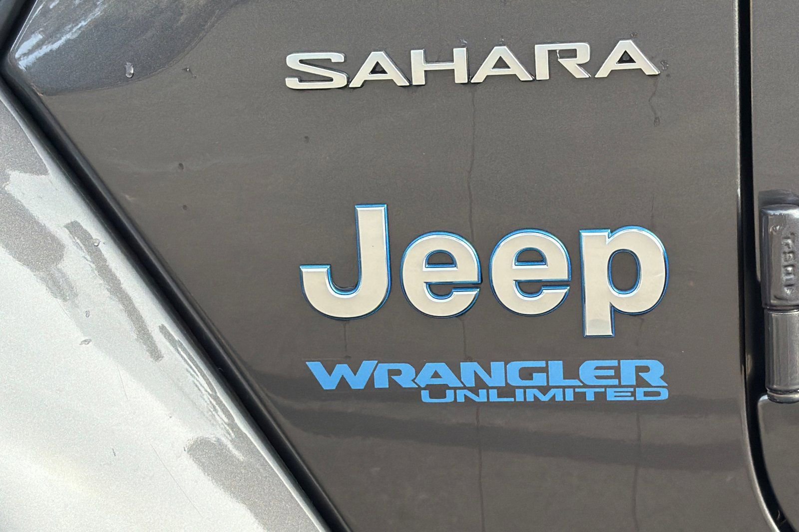 Used 2022 Jeep Wrangler Unlimited Sahara image 28