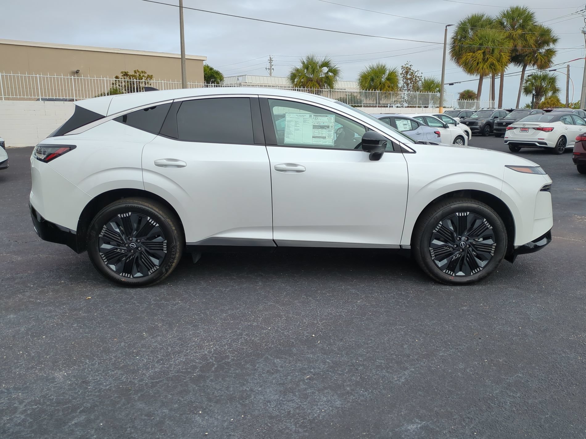 New 2026 Nissan Murano Platinum w/ Cargo Package AWD/4WD image 3