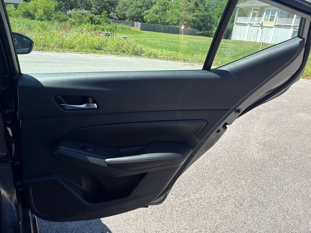 Used 2022 Nissan Altima 2.5 SR image 18