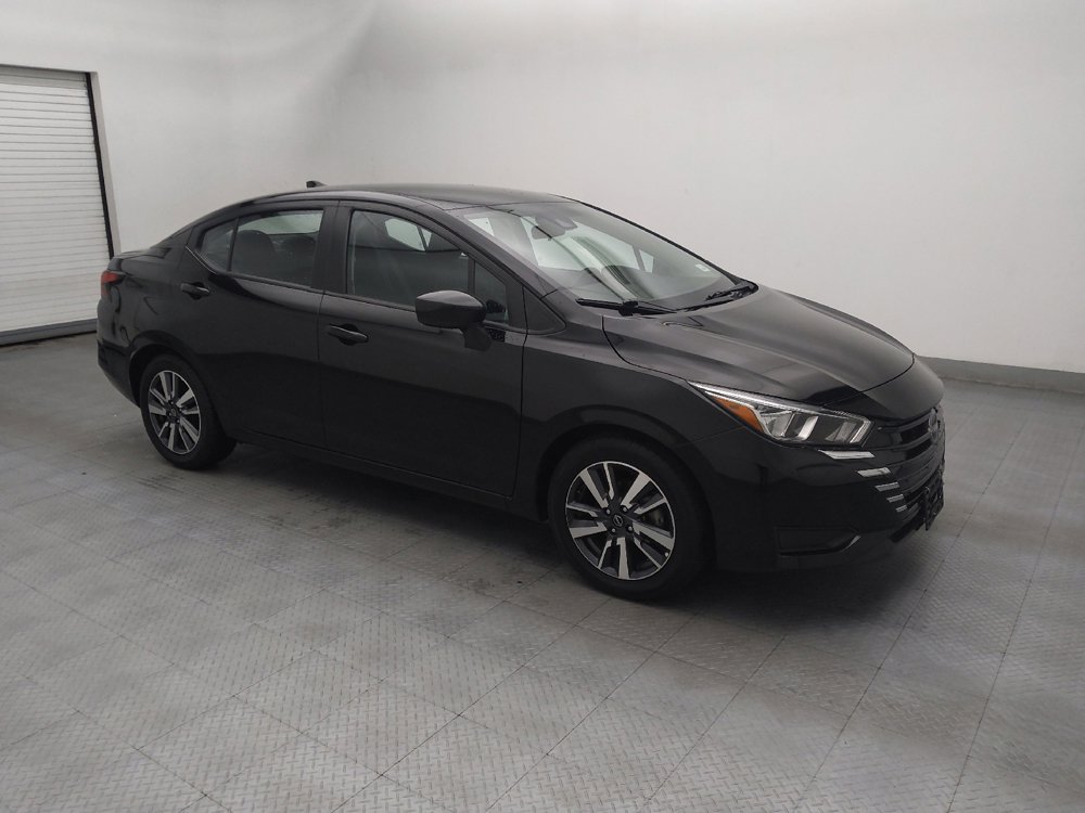 Used 2023 Nissan Versa SV FWD image 11