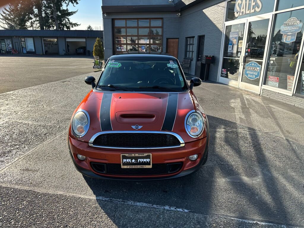 Used 2011 MINI Cooper S image 2