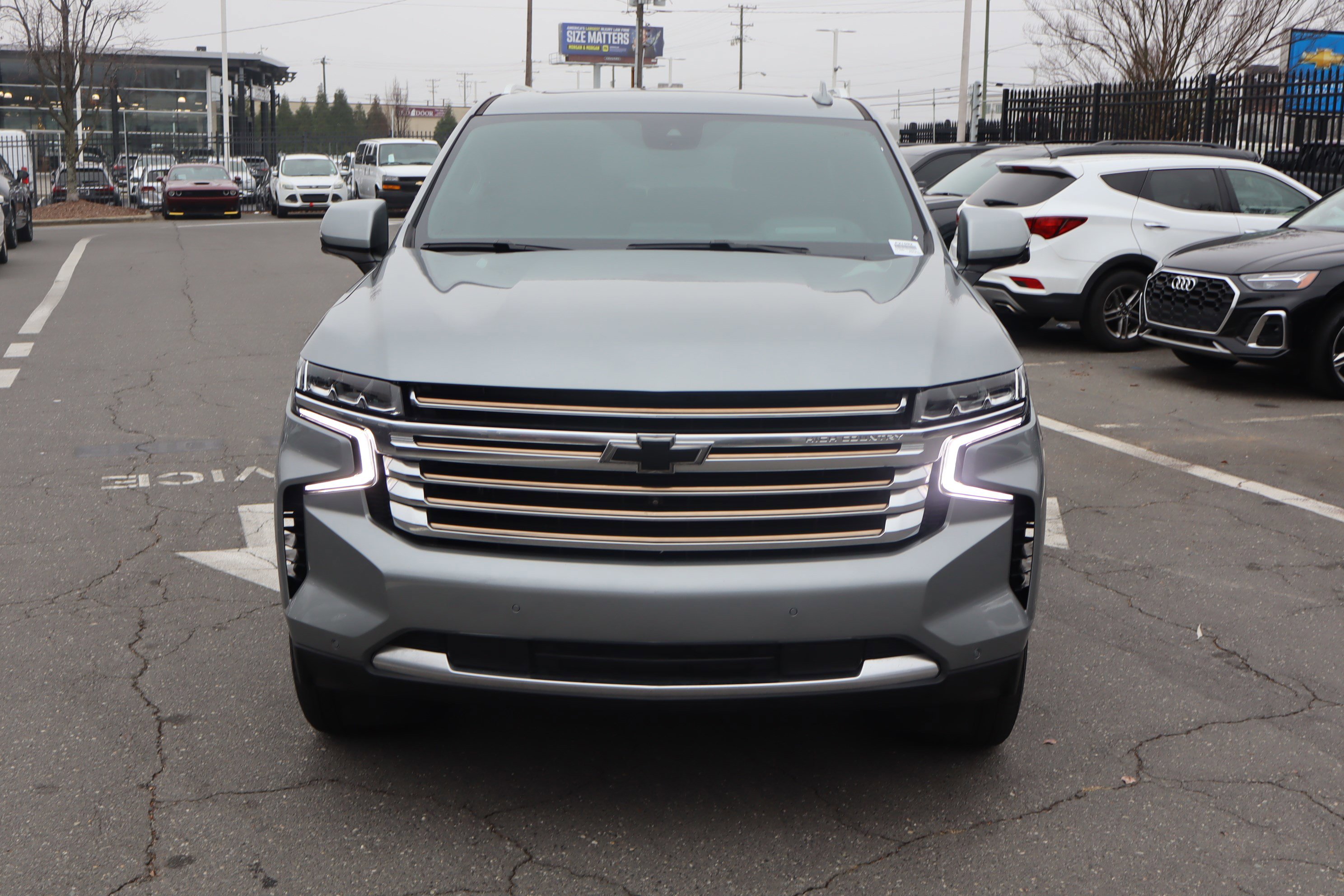 Certified 2024 Chevrolet Suburban High Country image 3