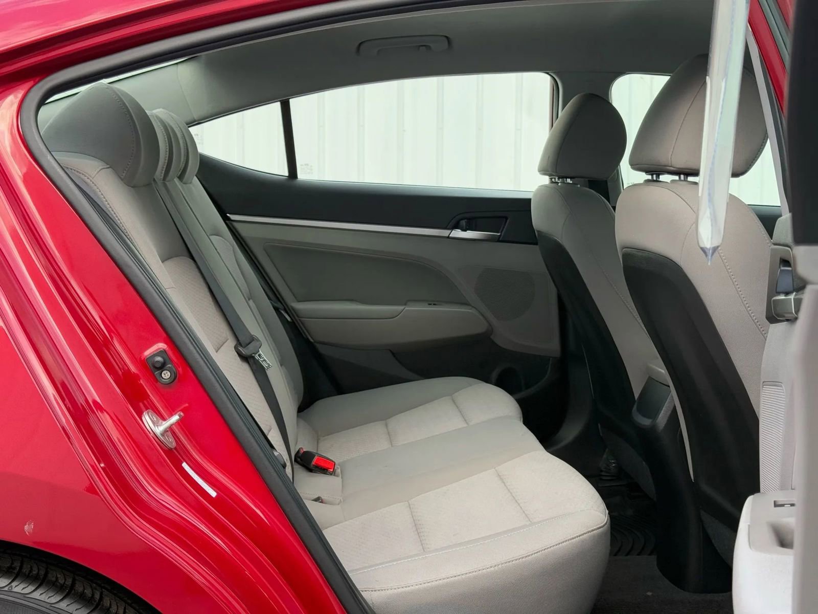 Used 2020 Hyundai Elantra SEL FWD image 15