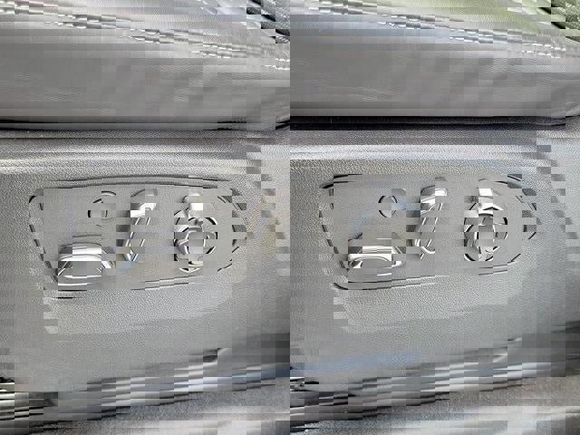 Certified 2025 Cadillac Escalade Sport Platinum image 15