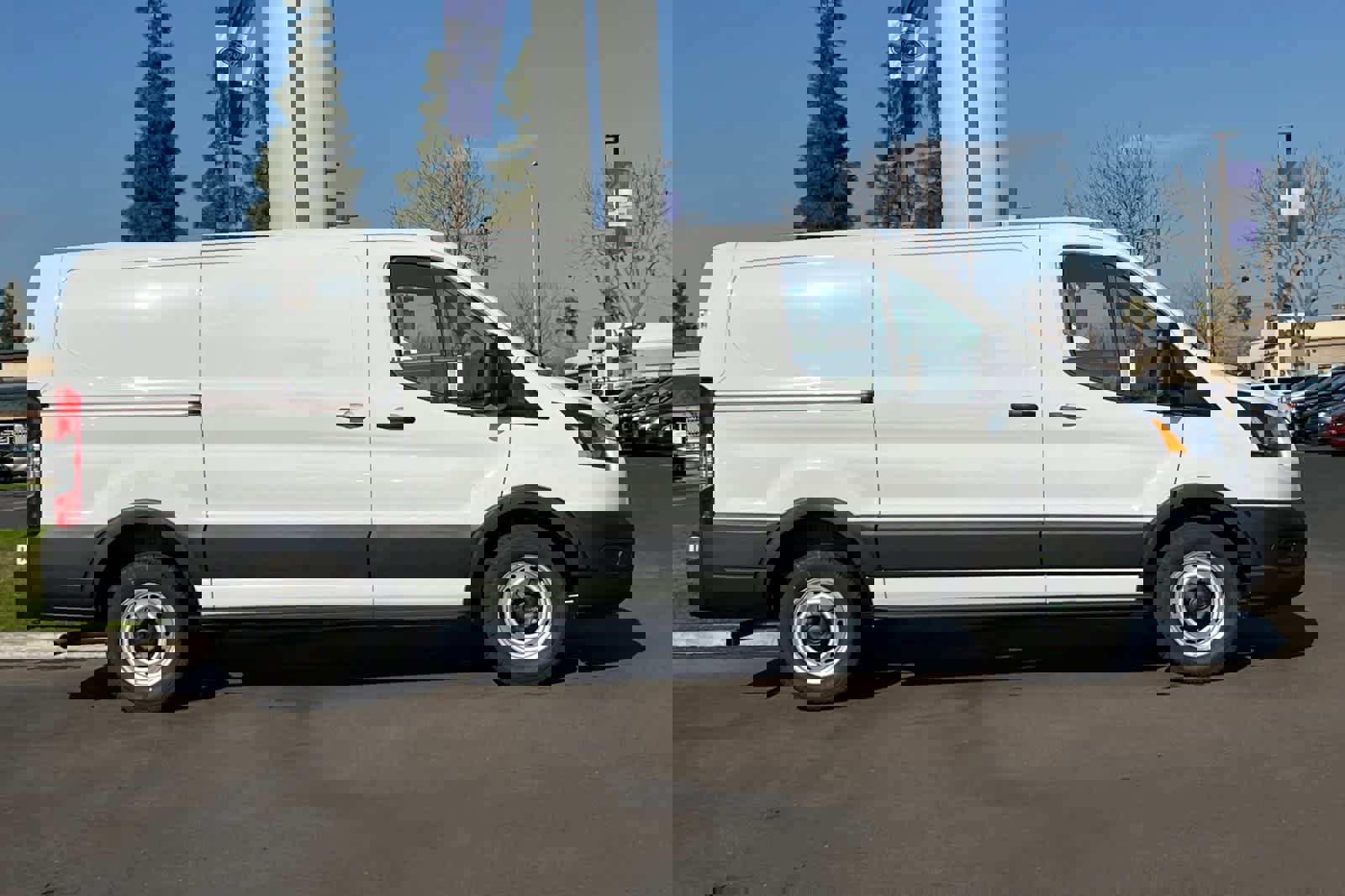 New 2024 Ford Transit 150 Low Roof image 8