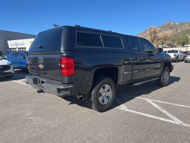 Used 2019 Chevrolet Silverado 1500 LT AWD/4WD image 3