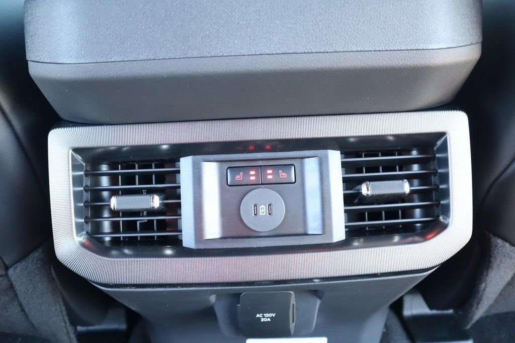 New 2026 Ford F250 Platinum image 15