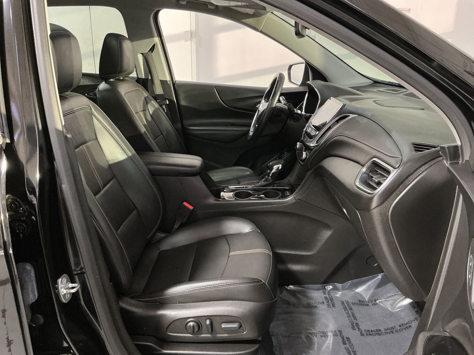 Used 2022 Chevrolet Equinox Premier image 34