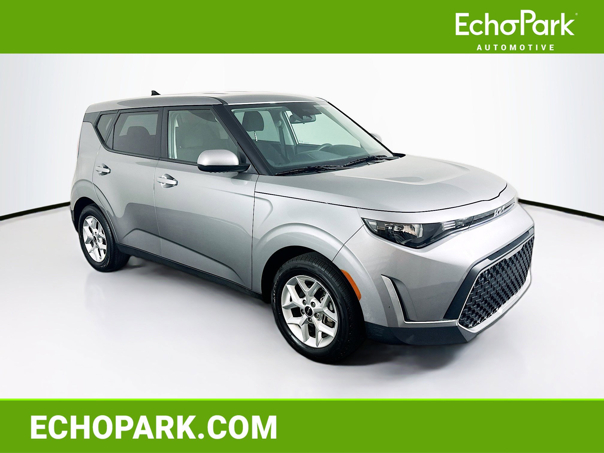 Used 2025 Kia Soul LX w/ LX Technology Package image 1