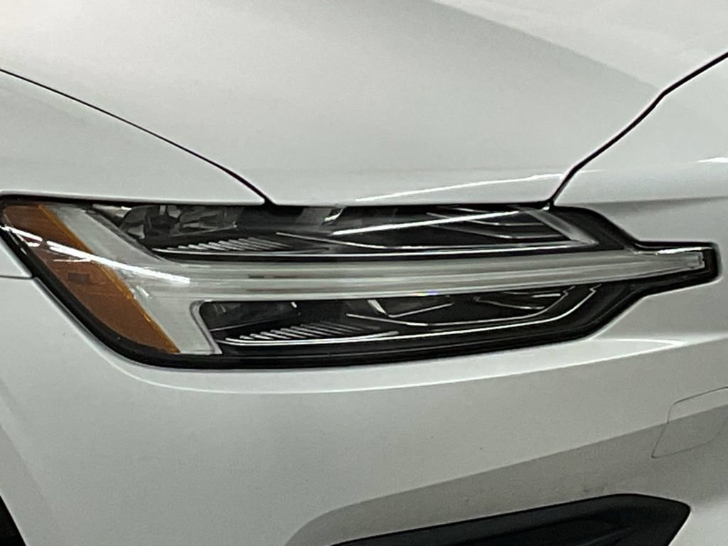Used 2020 Volvo S60 T5 Momentum w/ Protection Package Premier FWD image 28
