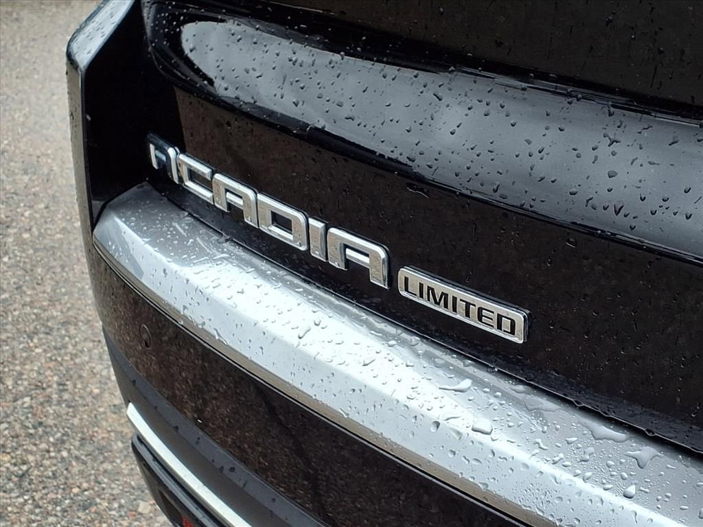Used 2017 GMC Acadia Limited SLT image 9