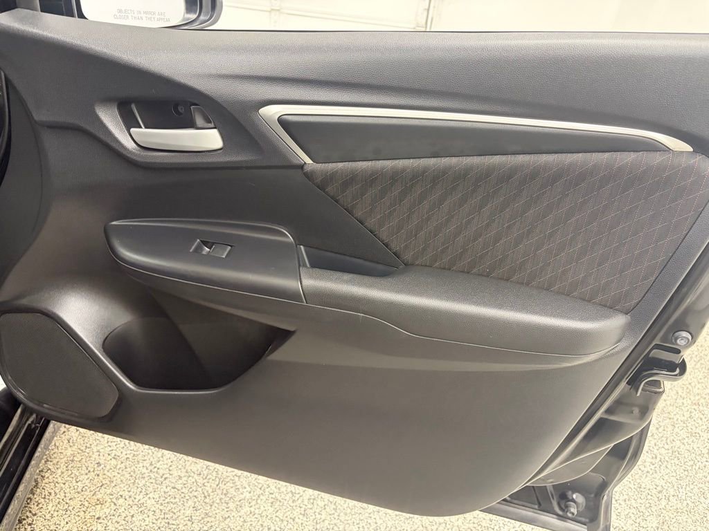 Used 2019 Honda Fit Sport image 39