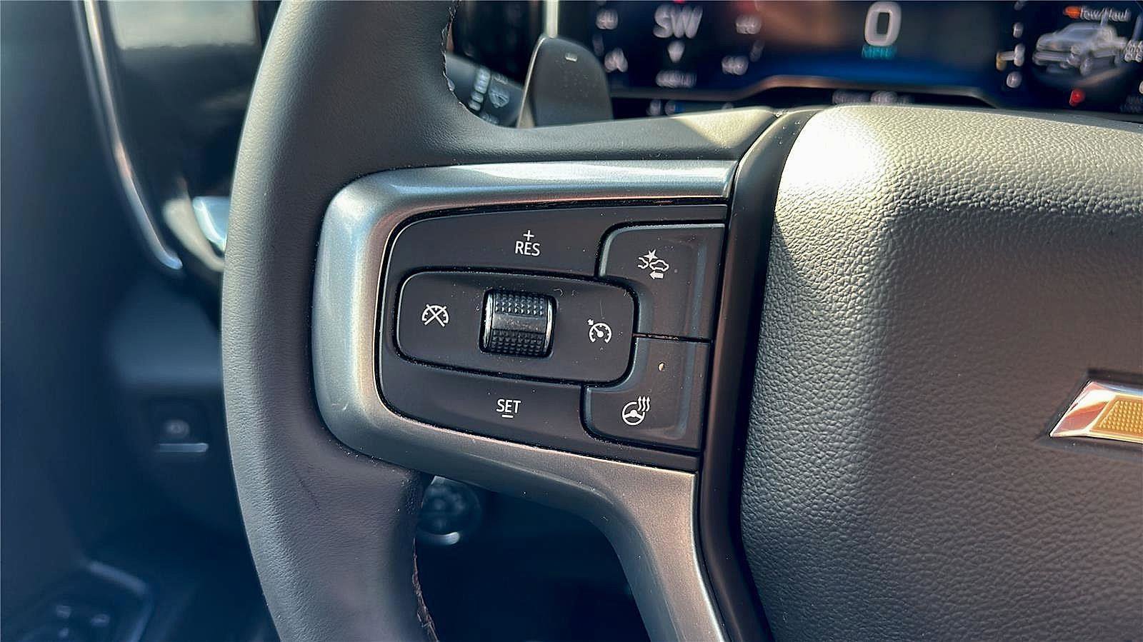 Used 2025 Chevrolet Silverado 1500 LTZ w/ LTZ Convenience Package II image 16