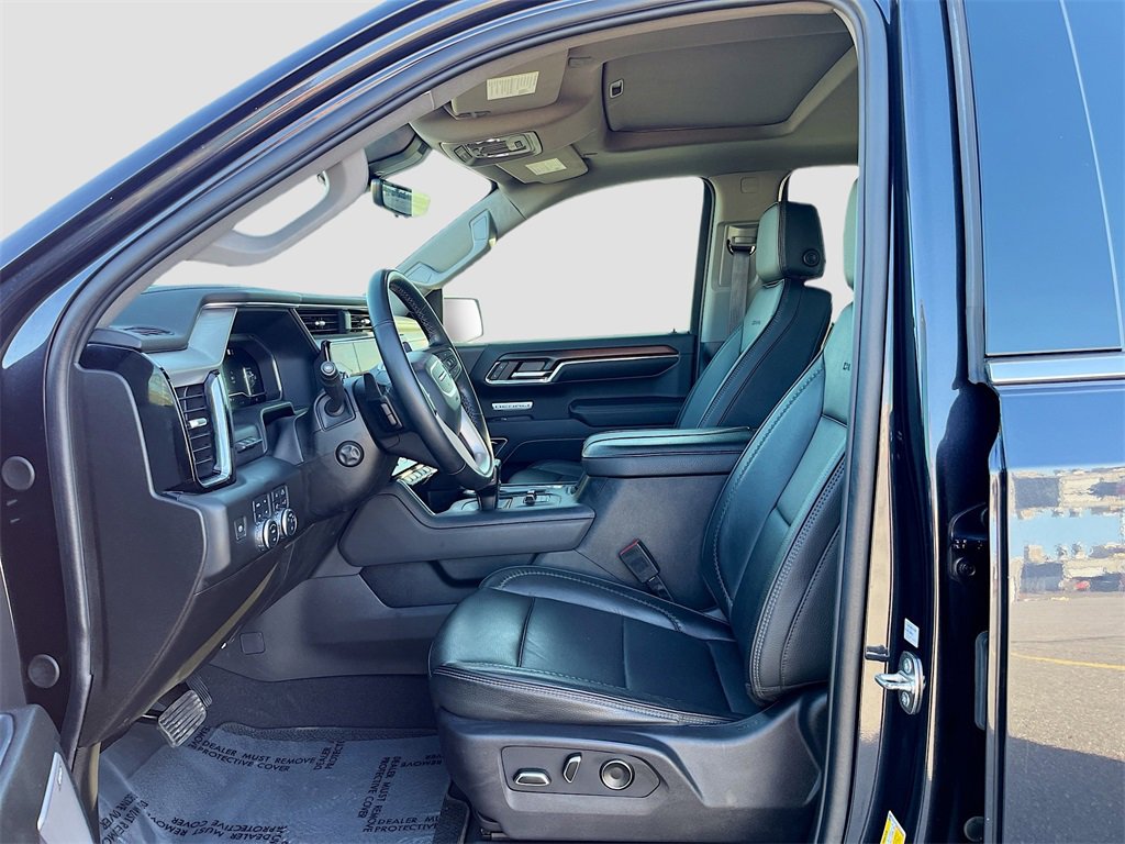 Used 2024 GMC Sierra 1500 Denali w/ Denali Reserve Package image 22