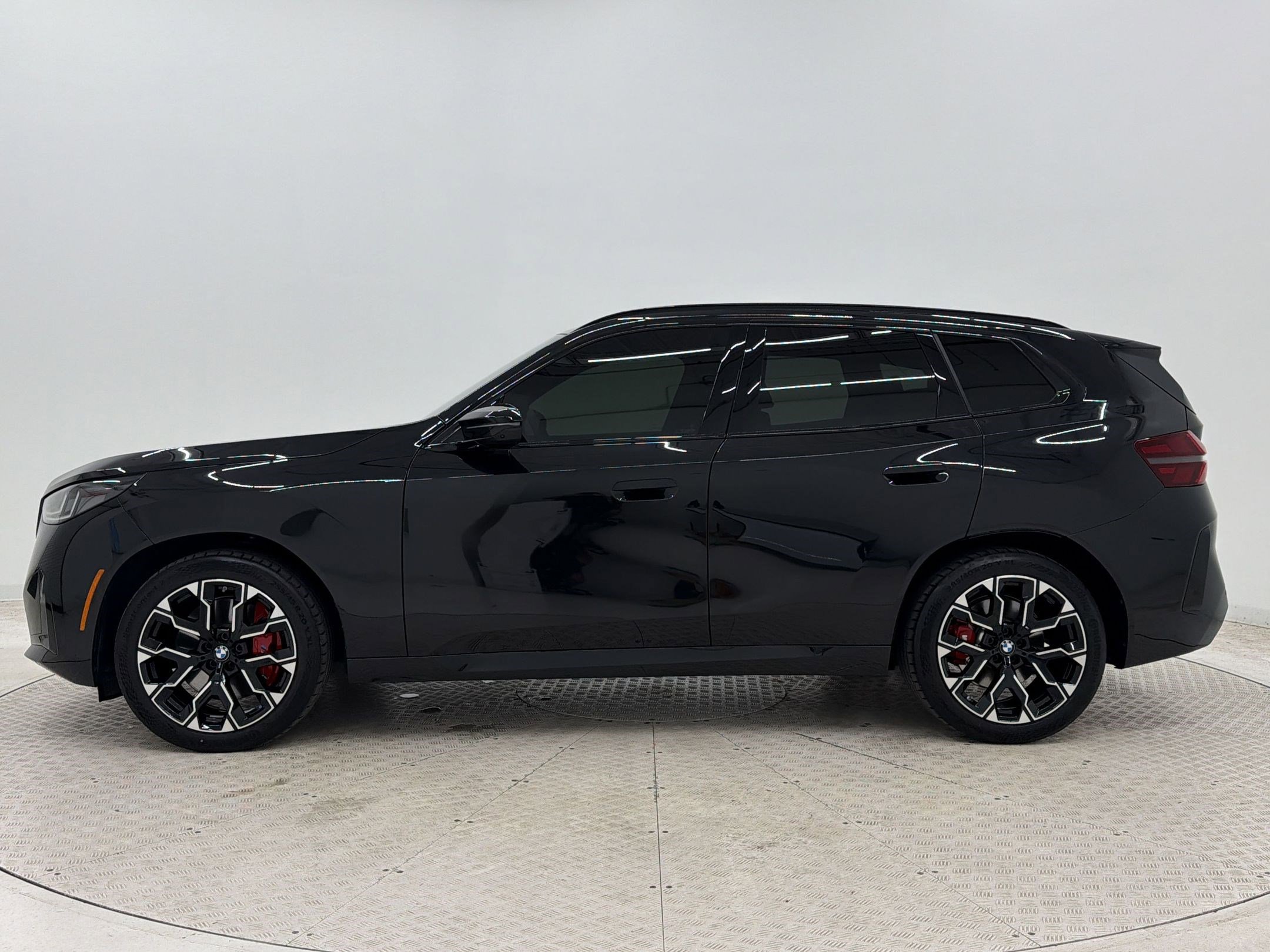 Certified 2025 BMW X3 M50 w/ Premium Package AWD/4WD image 2