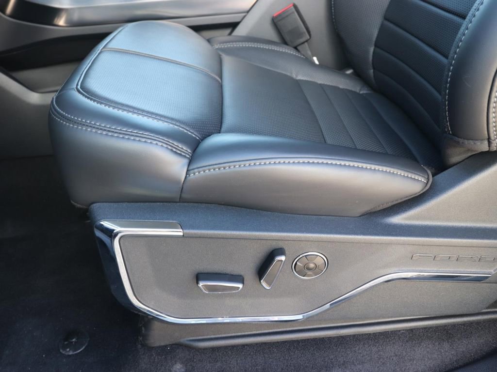 New 2026 Ford F150 Platinum w/ Equipment Group 702A High image 18