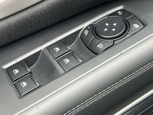New 2027 Ford Expedition Active AWD/4WD image 16