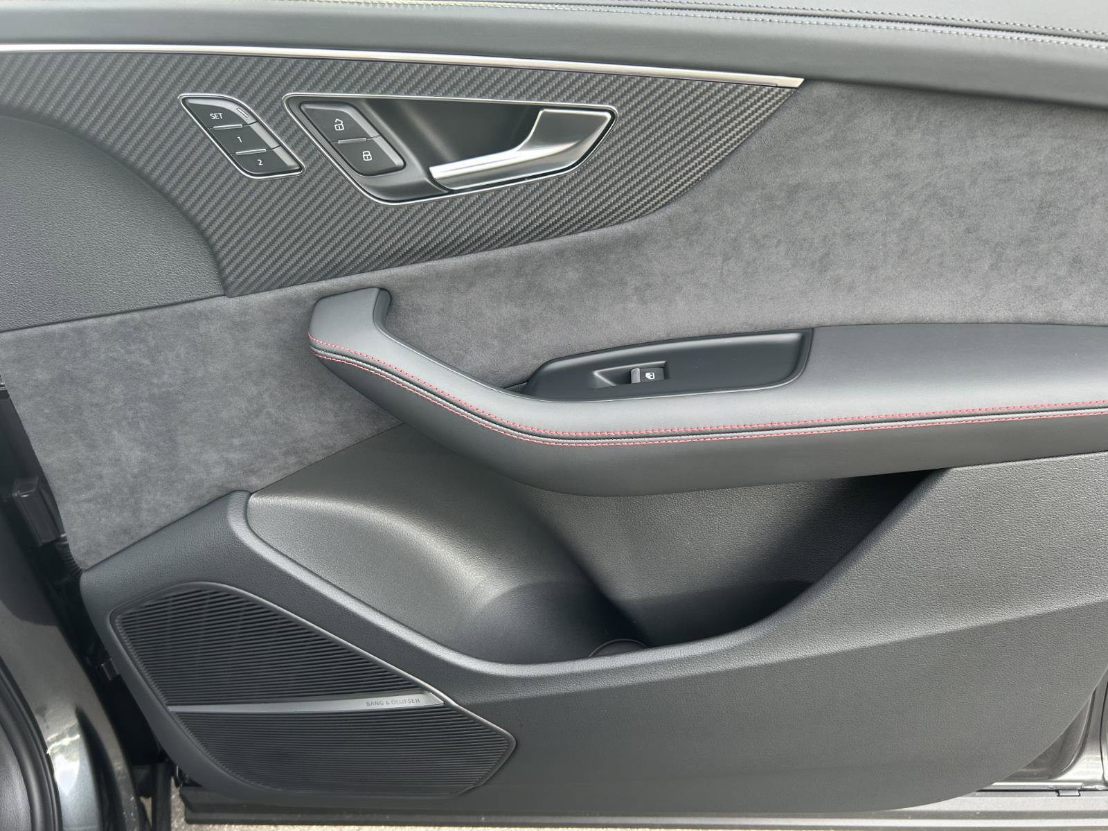 New 2026 Audi SQ7 Prestige image 23