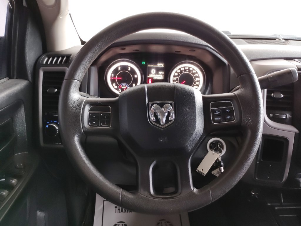 Used 2015 RAM 5500 Tradesman w/ Cold Weather Group AWD/4WD image 23