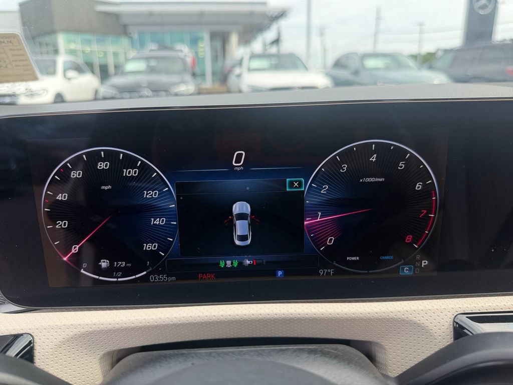 Used 2025 Mercedes-Benz CLA 250 w/ Exclusive Package image 18