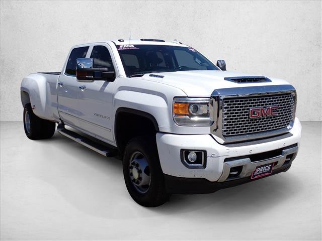 Used 2017 GMC Sierra 3500 Denali w/ Duramax Plus Package AWD/4WD image 3