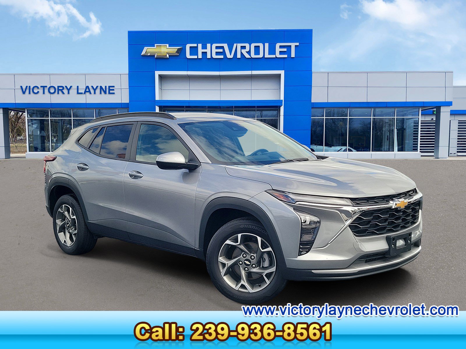 Used 2025 Chevrolet Trax LT w/ LT Convenience Package FWD image 1
