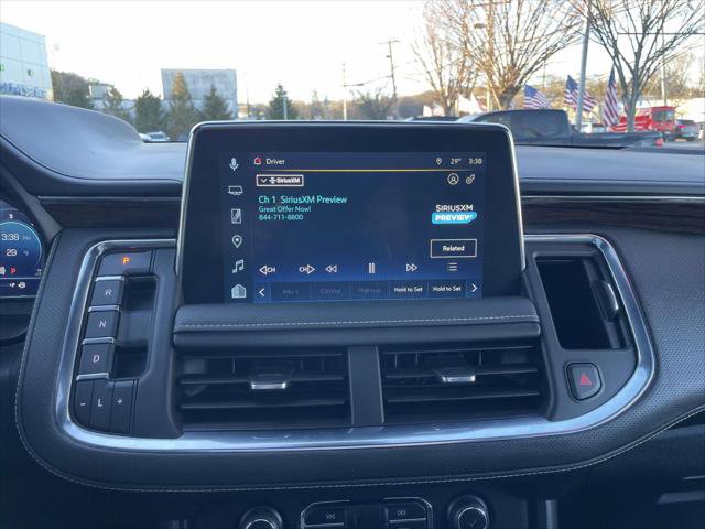 Used 2023 Chevrolet Suburban Premier w/ Advanced Technology Package image 27