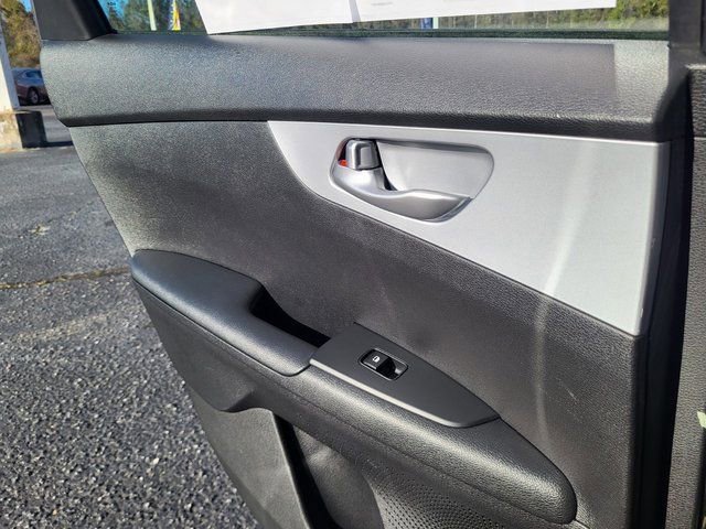 Used 2023 Kia Forte LXS image 16