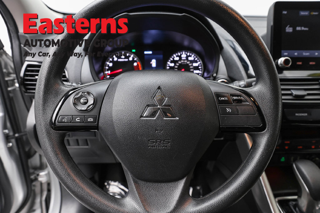 Used 2024 Mitsubishi Eclipse Cross LE AWD/4WD image 11