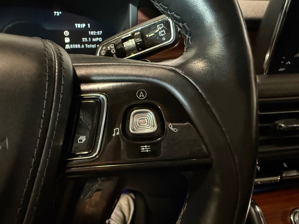 Used 2023 Lincoln Aviator Reserve w/ Elements Package Plus image 42