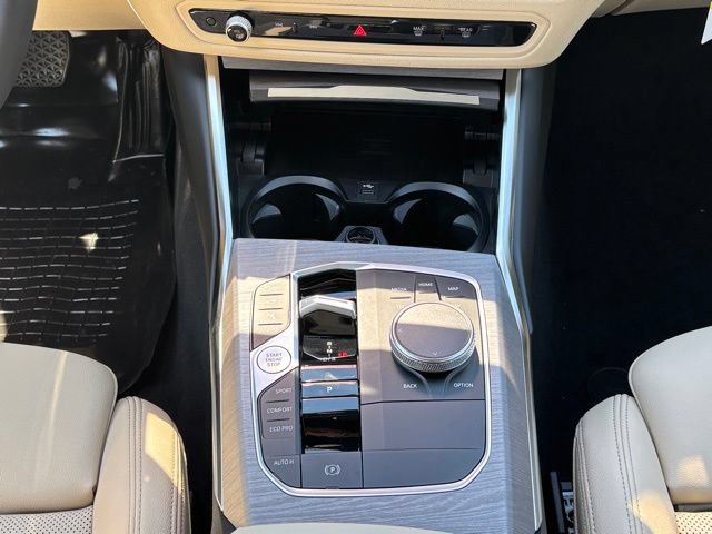 New 2026 BMW 330i xDrive Sedan w/ Premium Package AWD/4WD image 24