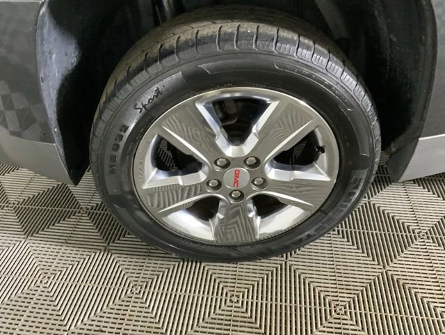 Used 2014 GMC Terrain SLT w/ Chrome Appearance Package AWD/4WD image 10