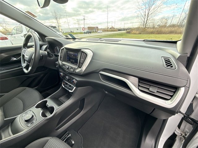 Used 2022 GMC Terrain SLE w/ Driver Convenience Package image 27