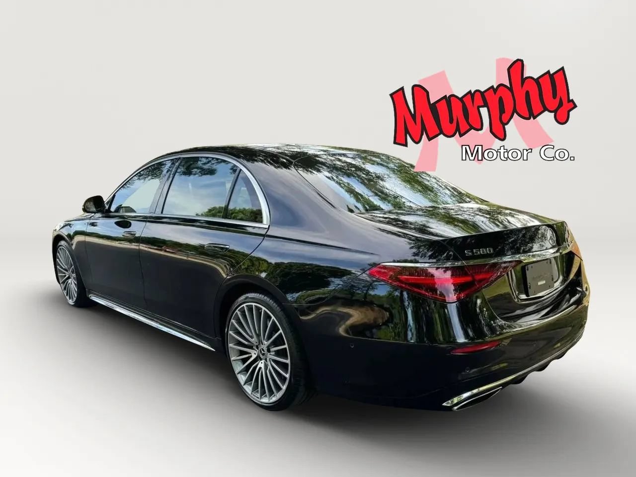 Used 2021 Mercedes-Benz S 580 4MATIC Sedan w/ AMG Line image 4