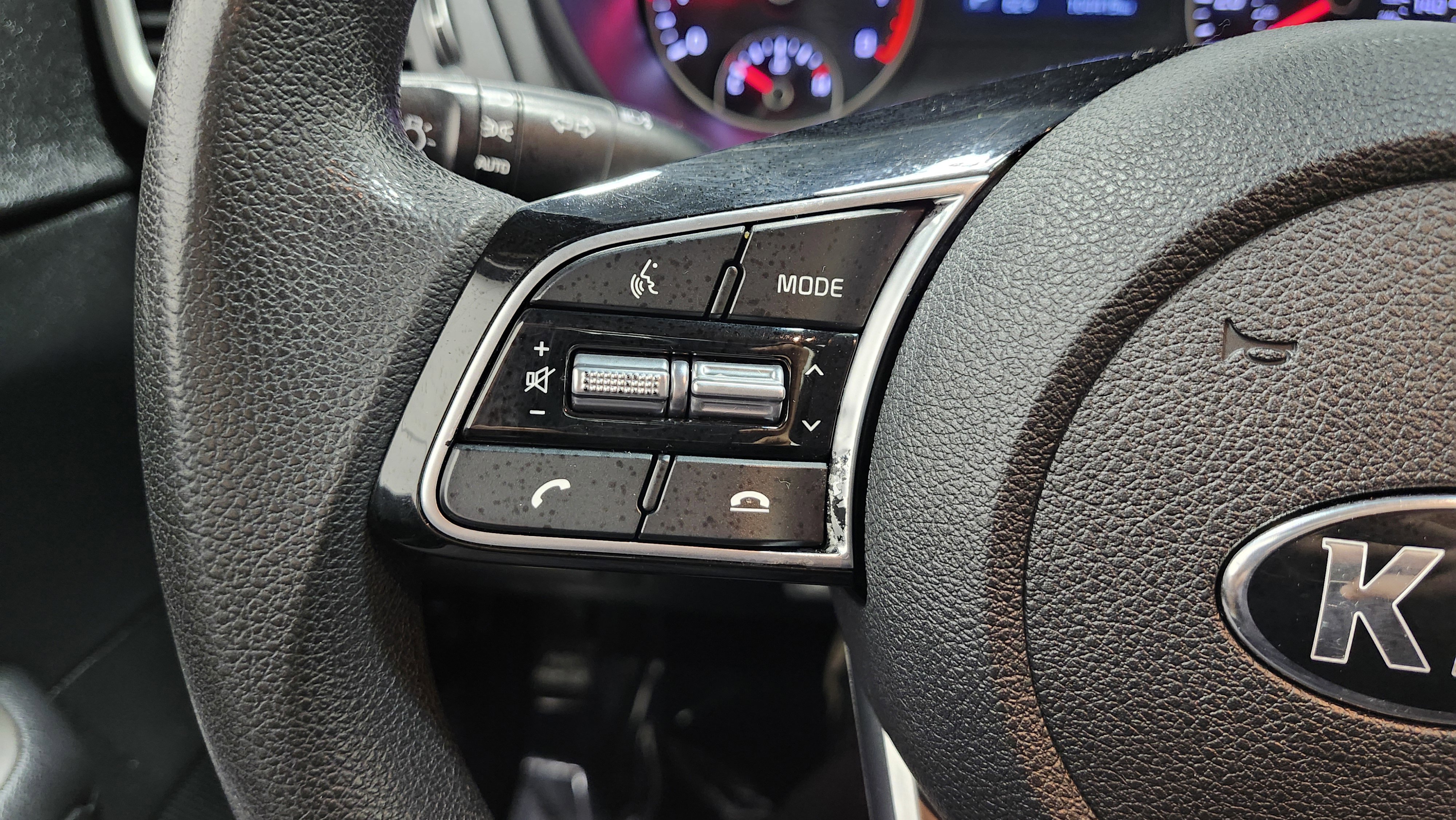 Used 2020 Kia Optima LX image 31