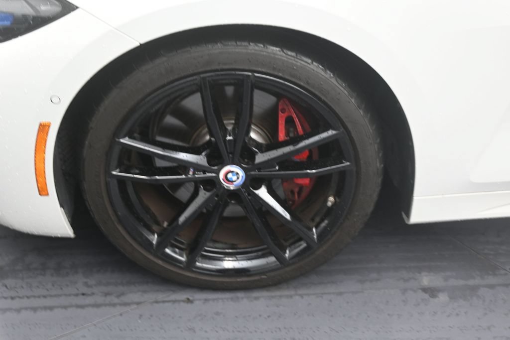 Used 2023 BMW M440i Convertible w/ Premium Package RWD image 9