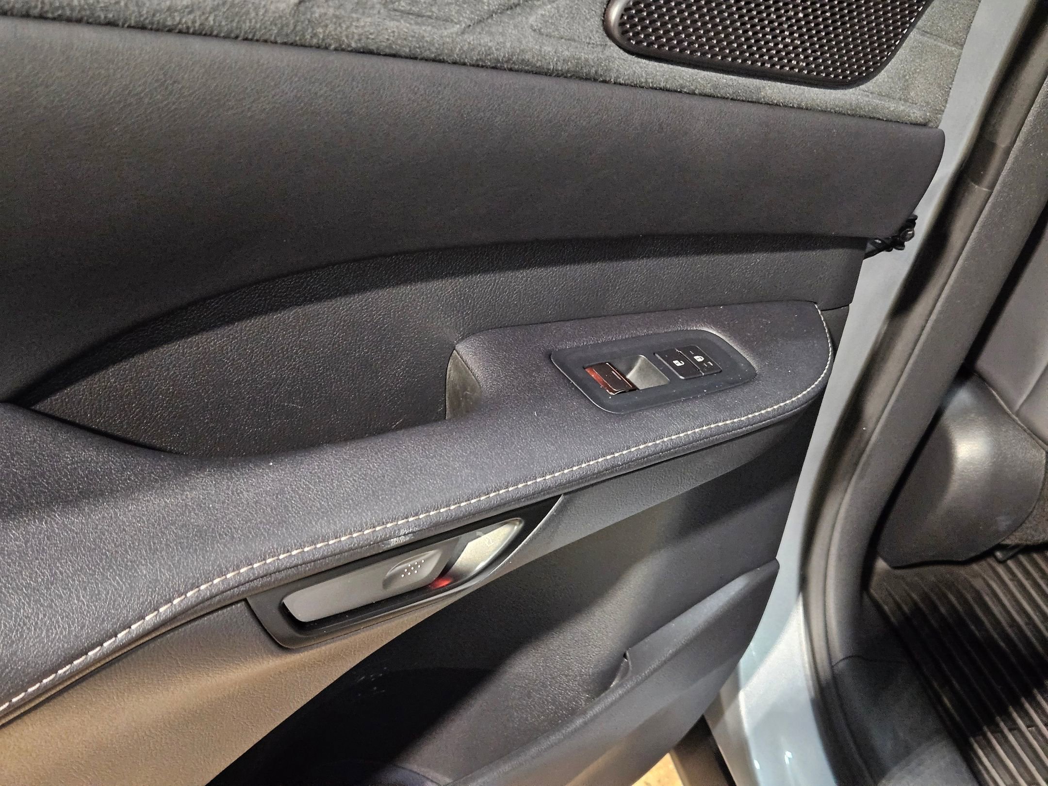 Used 2023 Lexus RX 350 F Sport w/ Cold Area Package image 35