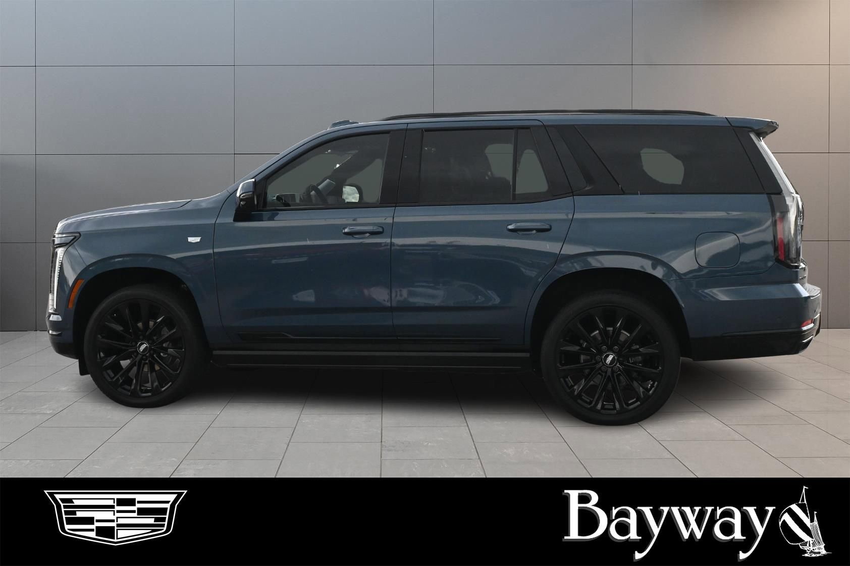 Certified 2026 Cadillac Escalade Platinum Sport w/ LPO, ONYX Package AWD/4WD image 4