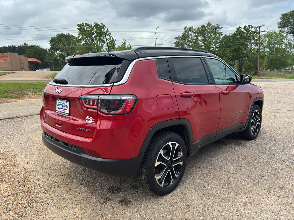 Used 2024 Jeep Compass Limited AWD/4WD image 28