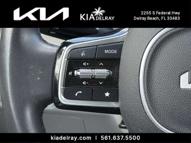 Certified 2024 Kia Carnival EX FWD image 28