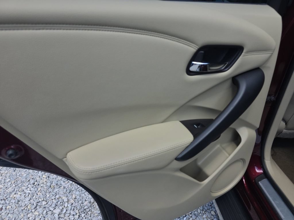 Used 2016 Acura RDX AWD w/ Technology Package image 14