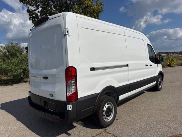 New 2026 Ford F250 XLT image 3