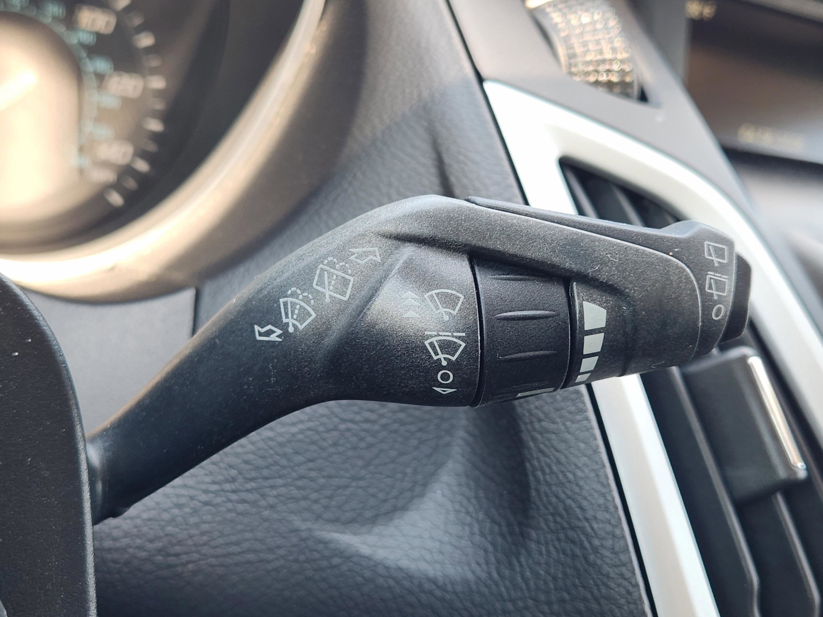 Used 2014 Ford Focus SE image 17
