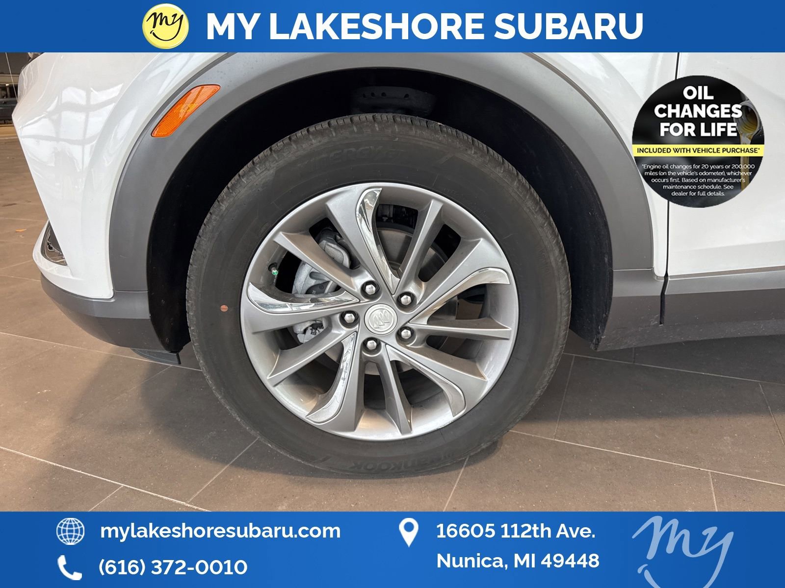 Used 2023 Buick Encore GX Essence w/ Experience Buick Package image 9