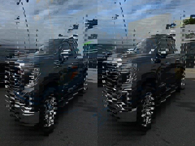 Used 2019 GMC Sierra 1500 SLT w/ SLT Premium Plus Package