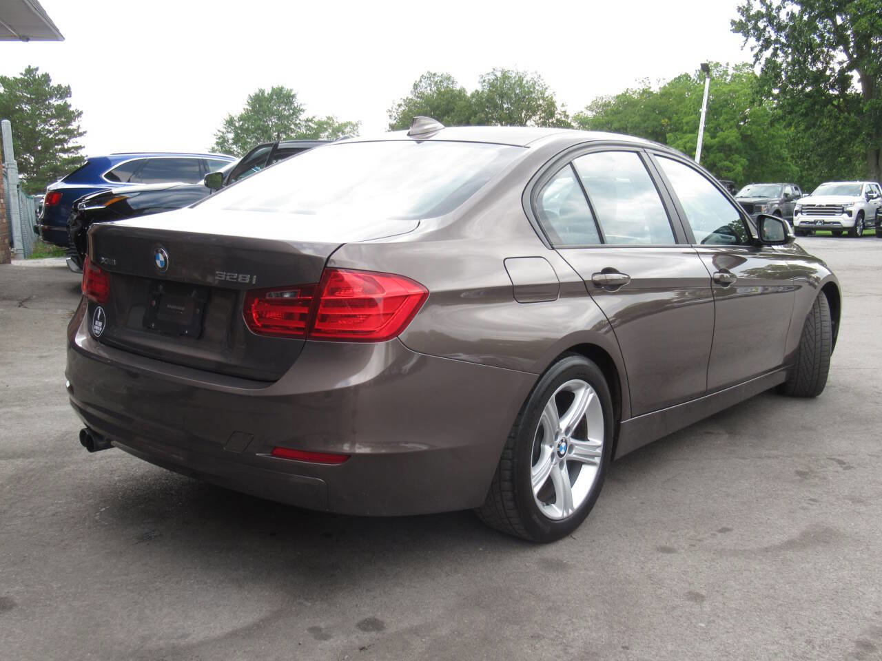 Used 2014 BMW 328i xDrive Sedan image 7