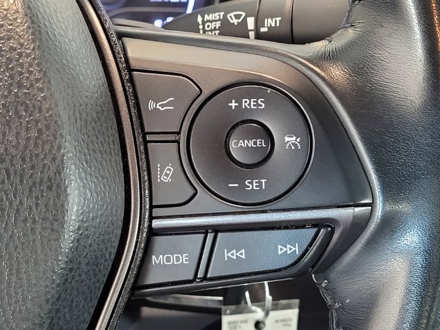 Used 2022 Toyota Camry SE FWD image 25
