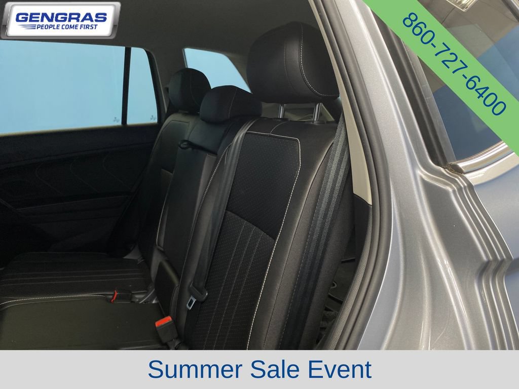 Used 2023 Volkswagen Tiguan SE AWD/4WD image 25