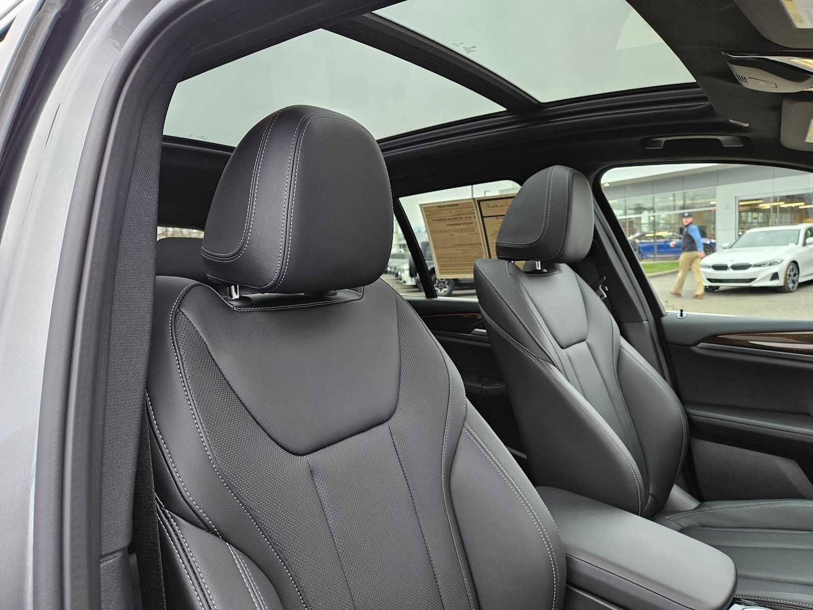 Used 2024 BMW X3 xDrive30i image 13